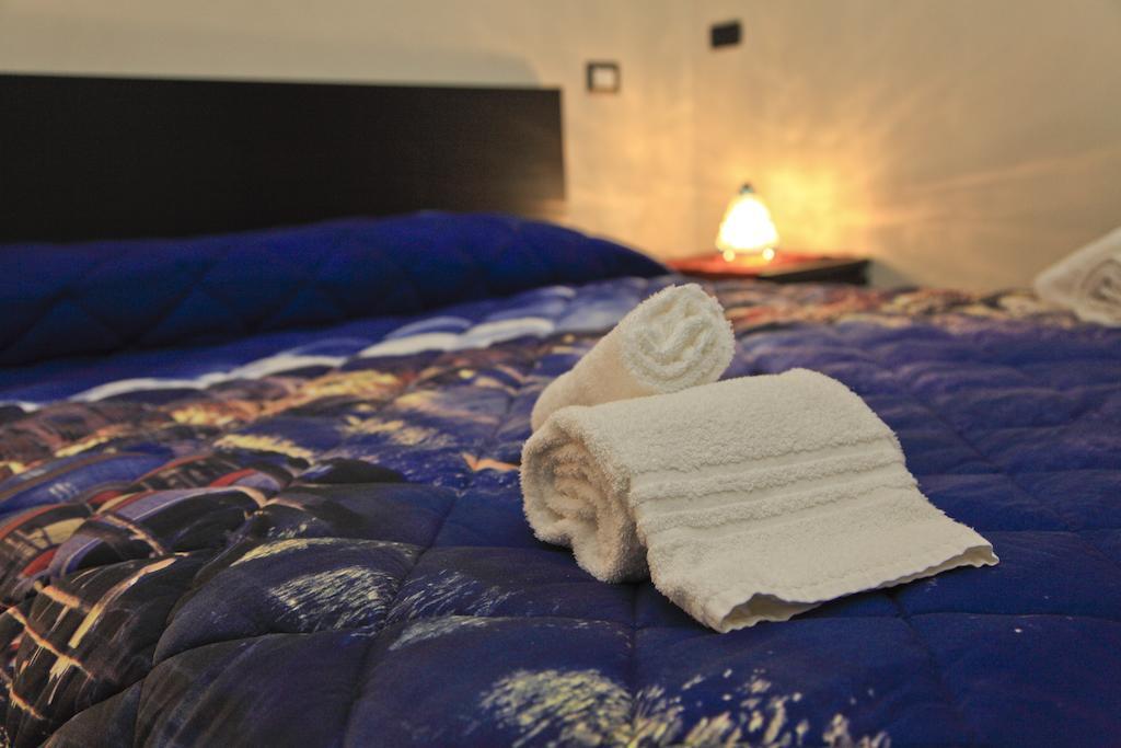 Madema B&B Cefalu Ruang foto